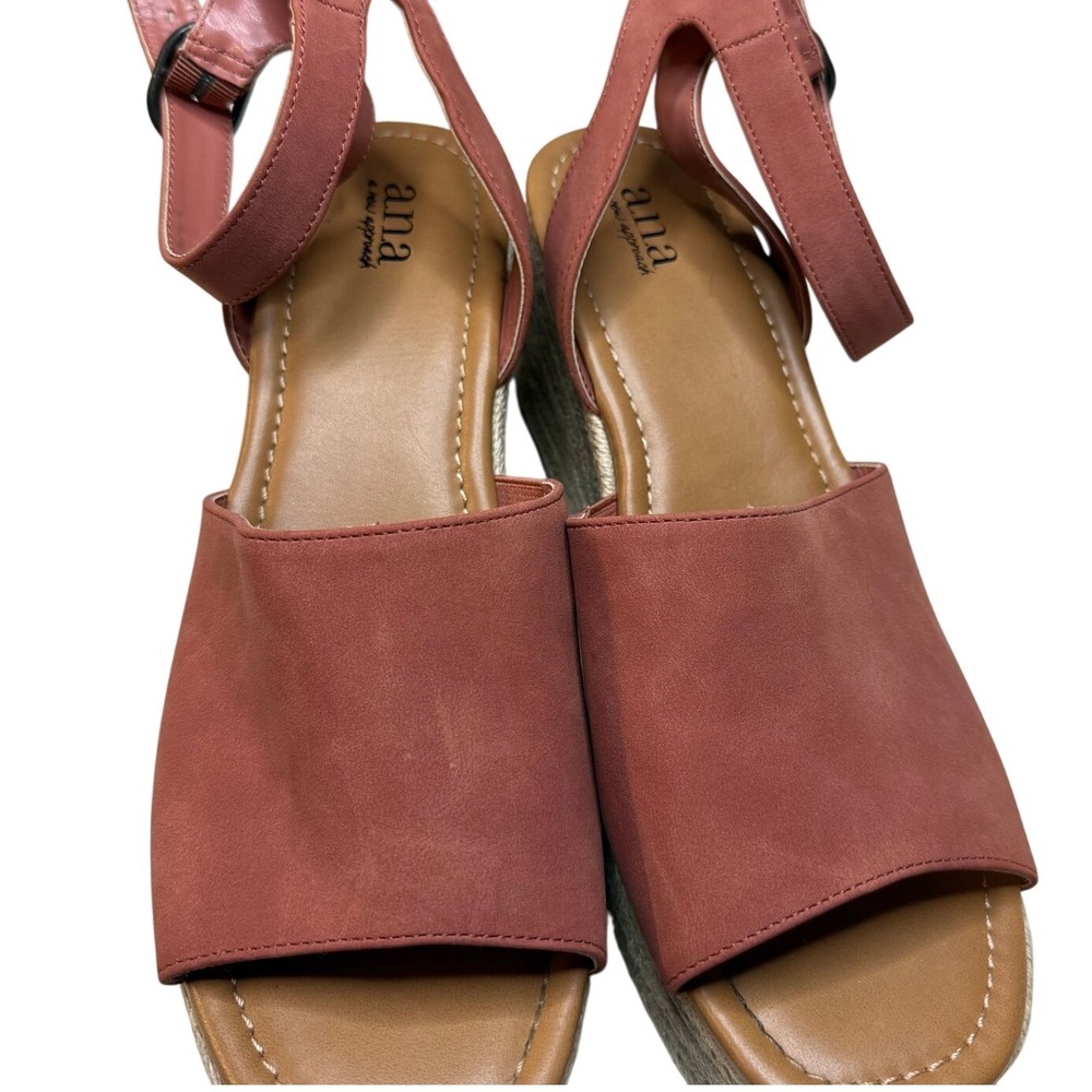 Lucky Brand Women's Wedge‎ Sandal, rose pink size 10 summer casual cottage